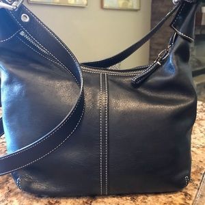 Coach purse black leather shoulder bag medium